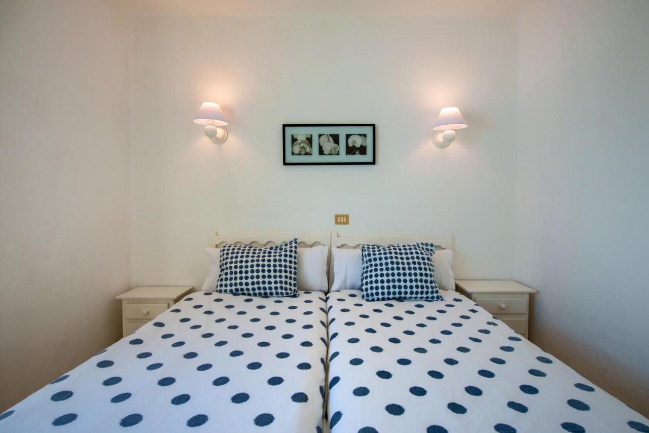 Reyes Natur Charco del Palo Room photo